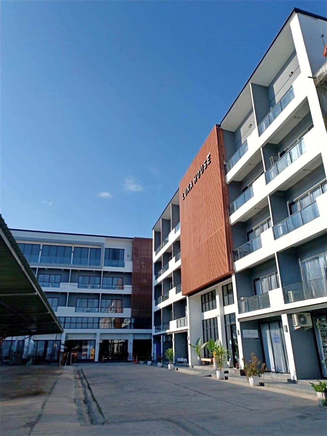 Luka House Hotell Ban Lam Luk Ka Exteriör bild