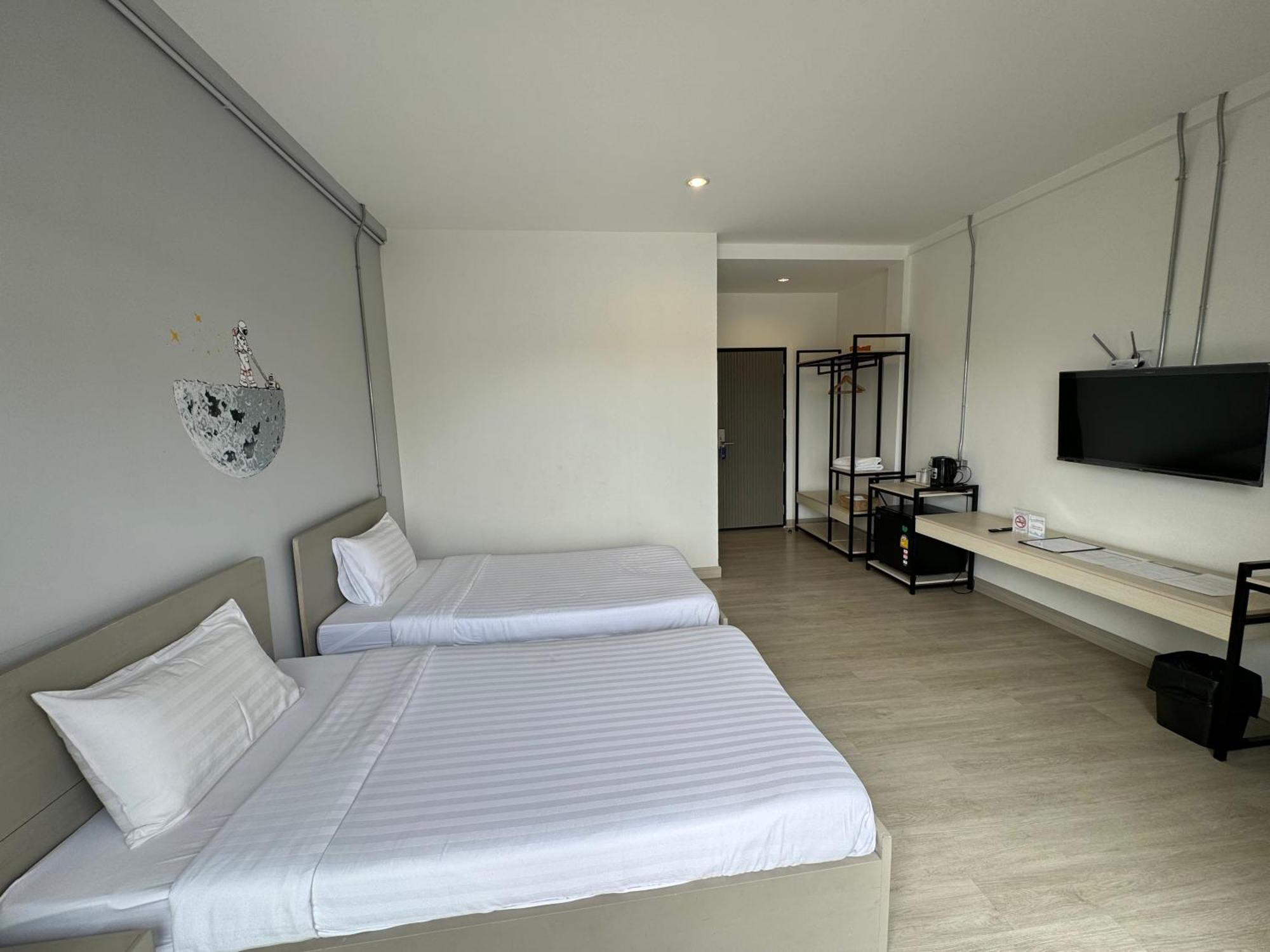 Luka House Hotell Ban Lam Luk Ka Exteriör bild