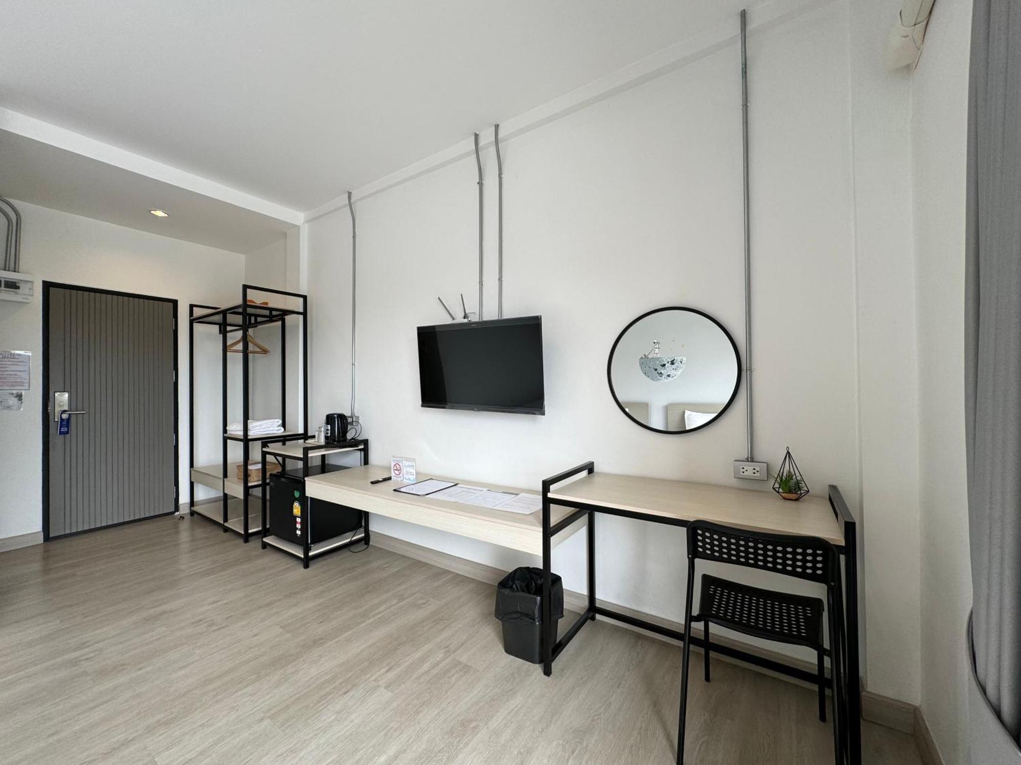Luka House Hotell Ban Lam Luk Ka Exteriör bild
