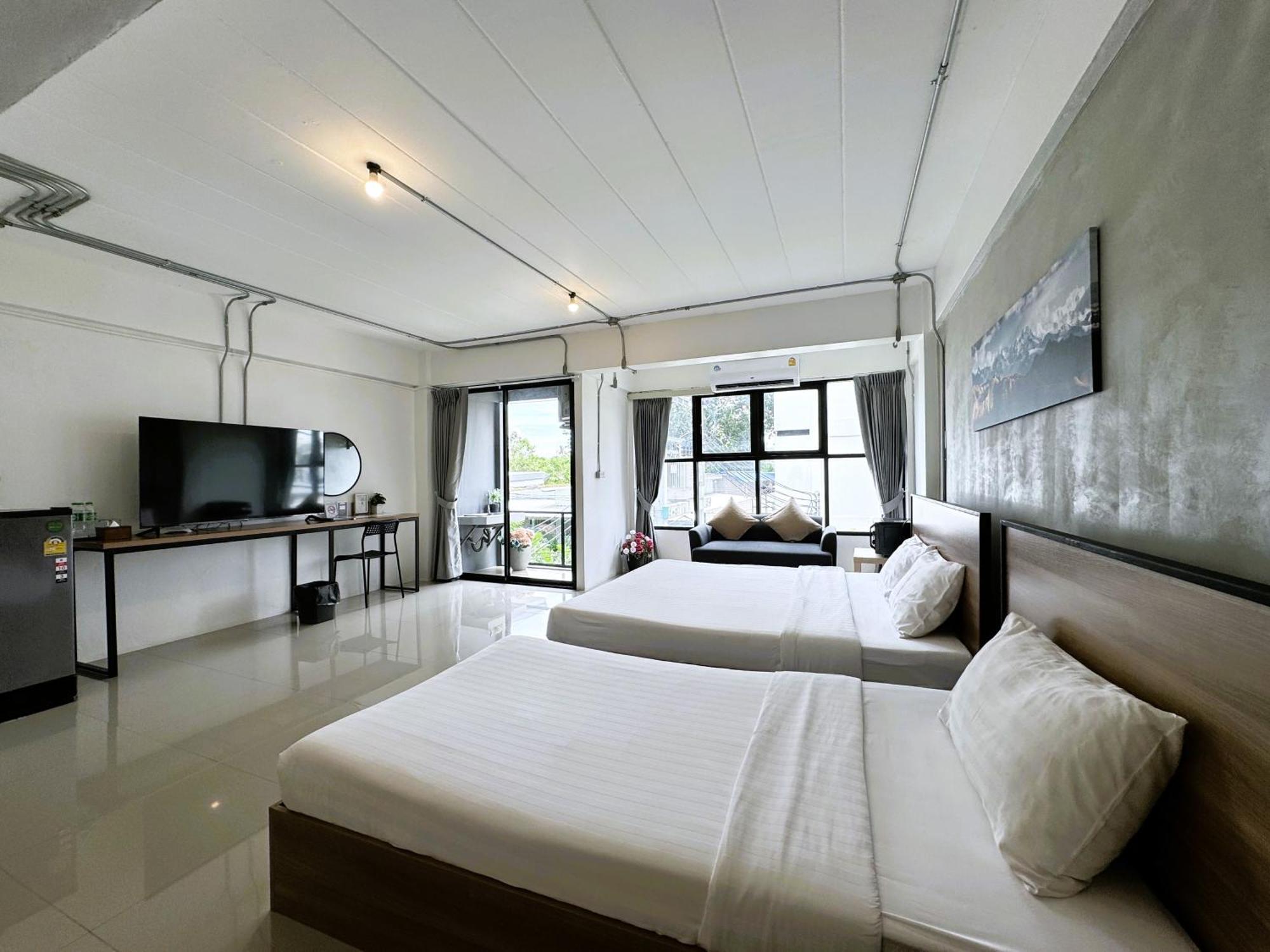 Luka House Hotell Ban Lam Luk Ka Exteriör bild