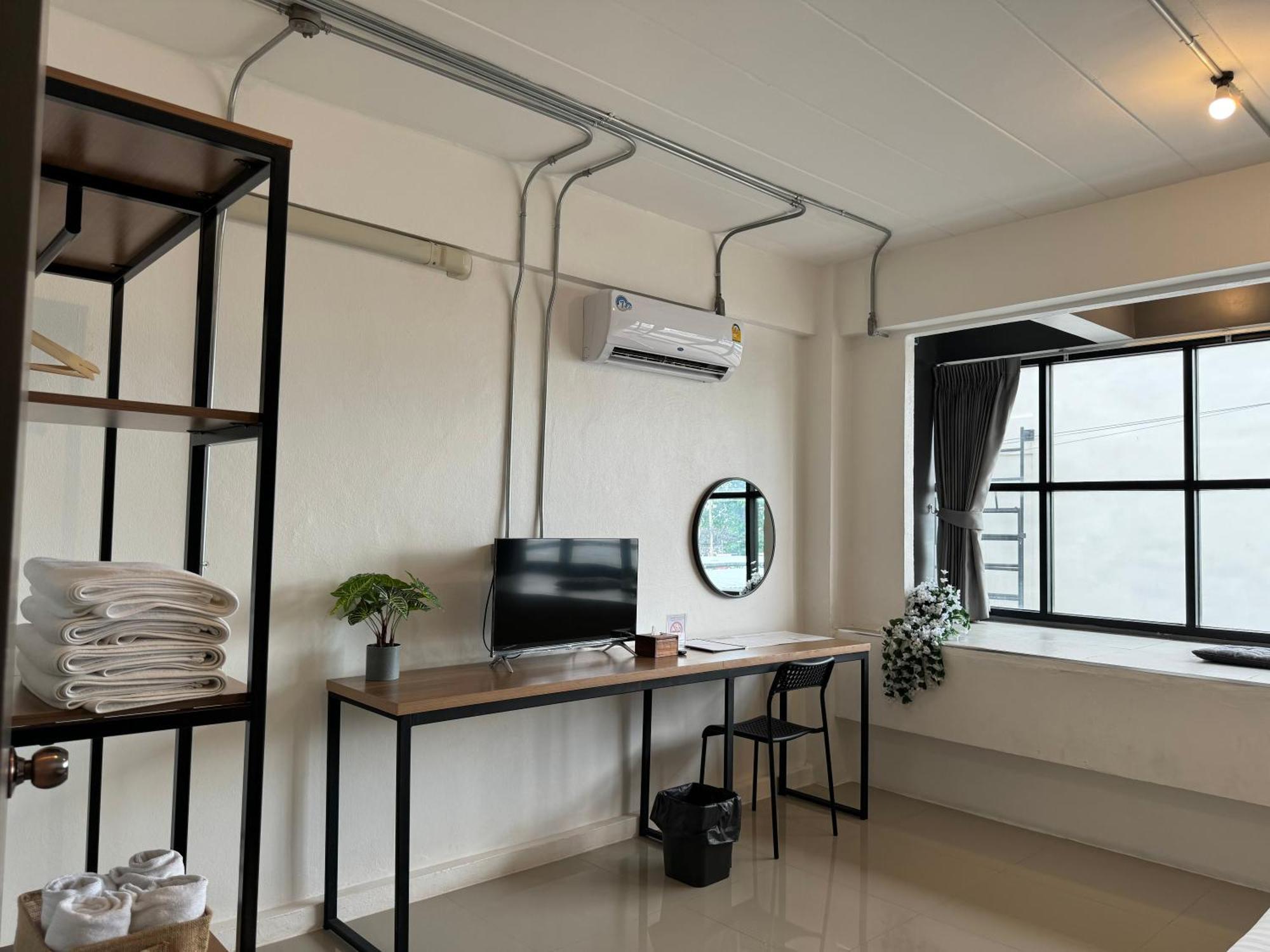 Luka House Hotell Ban Lam Luk Ka Exteriör bild
